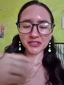 Linda Hot13 online show from 10.11.25