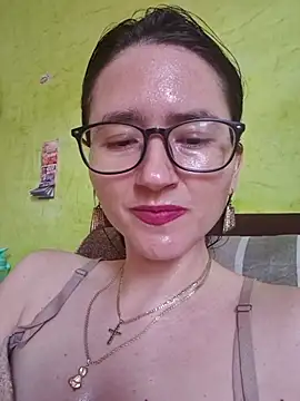 Linda Hot13 online show from 10.20.25