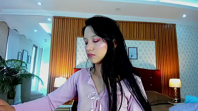 Sophie Calloway online show from 03.07.26