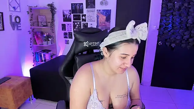 Lana Herondale online show from 11.25.25