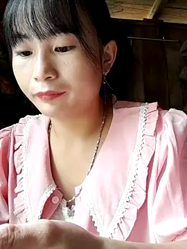 Snapshot of Sunyinn chatting on 09.12.25 Sunyinn online show from 09.12.25