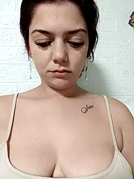 LadyNora online show from 11.20.25