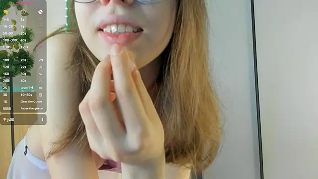 Xonalenei online show from 02.06.26