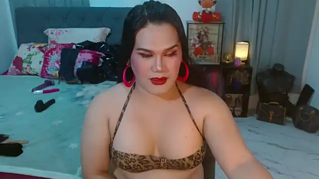 Snapshot of LustfullVelindaks chatting on 09.11.25 LustfullVelindaks online show from 09.11.25