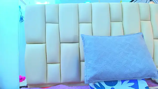 sweet amye online show from 10.18.25