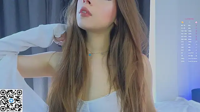 Snapshot of VirginiaHouston chatting on 10.12.25 VirginiaHouston online show from 10.12.25