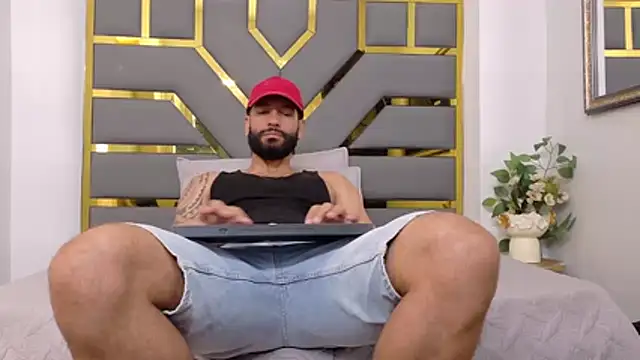 yorbymaxx online show from 10.23.25