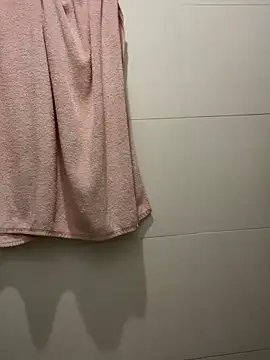 Snapshot of clara2111 chatting on 11.12.25 clara2111 online show from 11.12.25