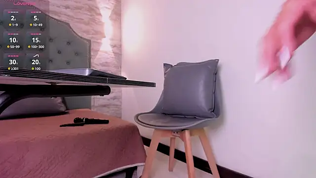 Maia 520 online show from 09.16.25