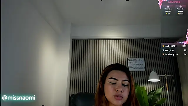 Missnaomi  online show from 09.30.25