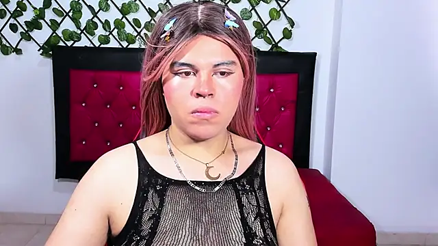 Snapshot of Lady_Evelynn chatting on 10.01.25 Lady Evelynn online show from 10.01.25