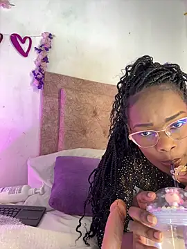 kendra smiitch online show from 02.24.26