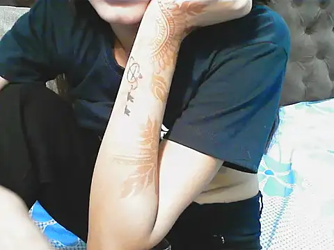 elize   online show from 09.23.25