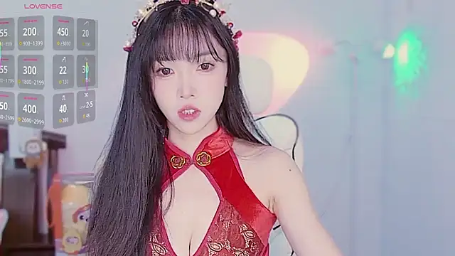 XiaoNana  online show from 12.23.25