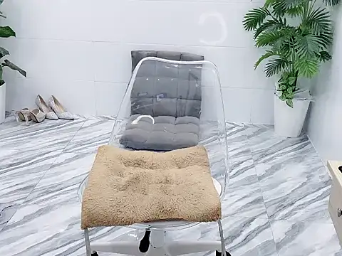 Lyly-2k5 online show from 10.08.25