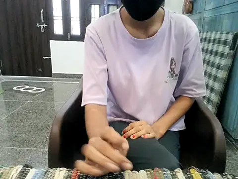 Snapshot of Aarohi_An chatting on 10.16.25 Aarohi An online show from 10.16.25