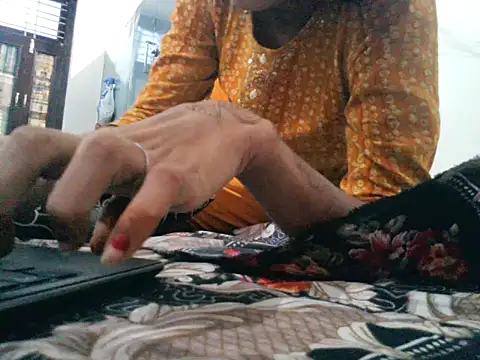 Snapshot of Aarohi_An chatting on 10.26.25 Aarohi An online show from 10.26.25