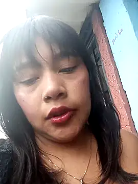 Snapshot of Dulce_Pettit chatting on 10.20.25 Dulce Pettit online show from 10.20.25