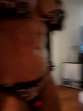 Caramel Lights online show from 10.16.25