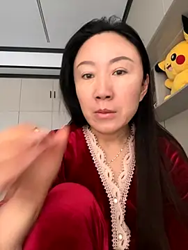 Snapshot of xiaomei-11 chatting on 10.08.25 xiaomei-11 online show from 10.08.25