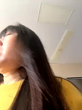 Snapshot of xiaomei-11 chatting on 10.13.25 xiaomei-11 online show from 10.13.25