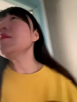 Snapshot of xiaomei-11 chatting on 10.14.25 xiaomei-11 online show from 10.14.25