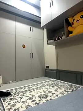 Snapshot of xiaomei-11 chatting on 10.16.25 xiaomei-11 online show from 10.16.25