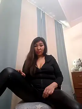 HellaWerlous online show from 12.21.25