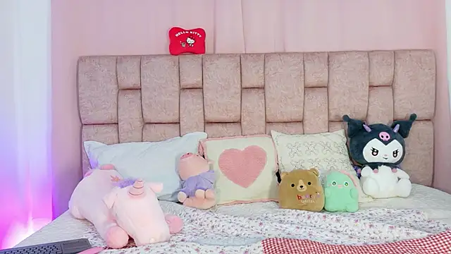 LolaYun online show from 01.09.26