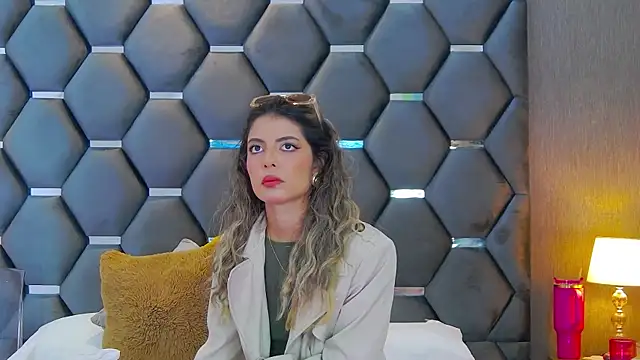 BlaireParker online show from 09.19.25