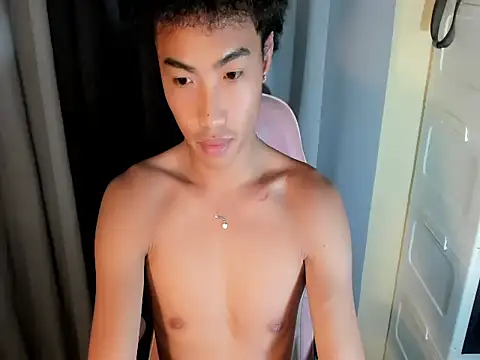 yourhotpinoy online show from 04.06.26