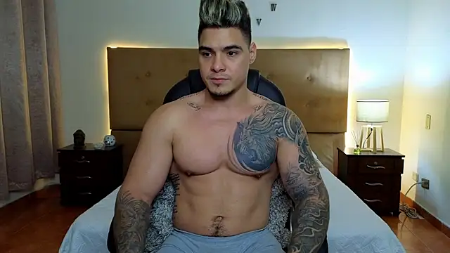 Steven Velez online show from 09.18.25