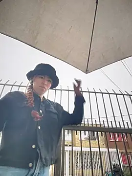 Sallem Pink online show from 11.13.25