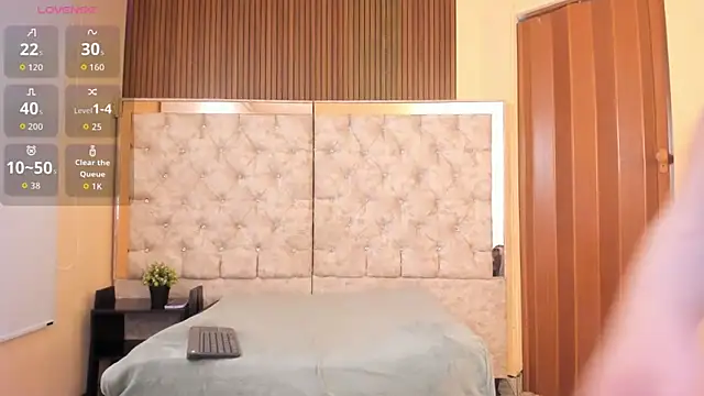 anita toro  online show from 04.08.26