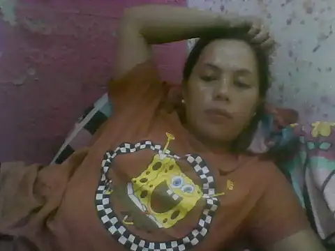 Snapshot of violen786 chatting on 10.17.25 violen786 online show from 10.17.25