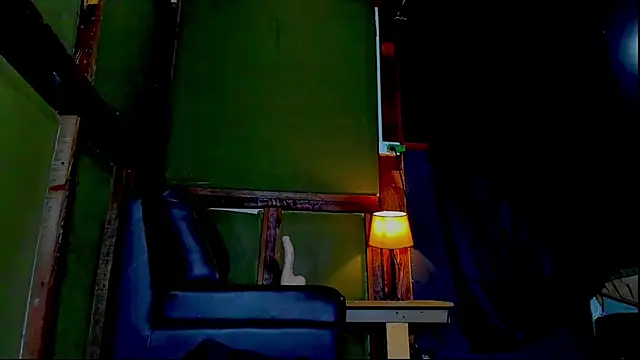 Snapshot of alejo__323__ chatting on 06.27.26 alejo 323 online show from 06.27.26