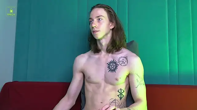 Snapshot of ares_pallini chatting on 09.24.25 ares pallini online show from 09.24.25