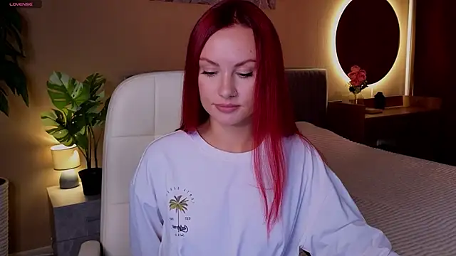 Ginger Jessy  online show from 09.17.25