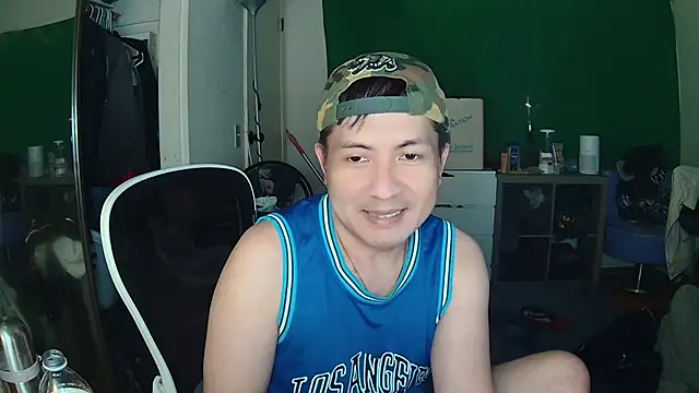 Snapshot of jhdt86 chatting on 02.08.26 jhdt86 online show from 02.08.26