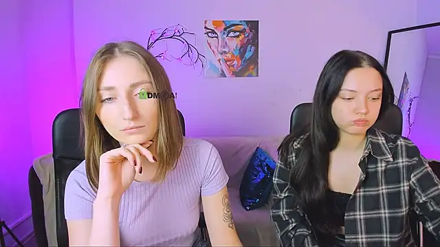 eva smiith  online show from 10.16.25