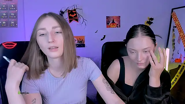 eva smiith  online show from 10.22.25