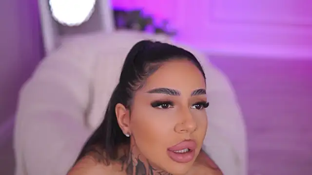 KiaraMoreno online show from 11.02.25