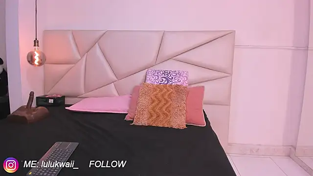 lulukawai16 online show from 04.04.26