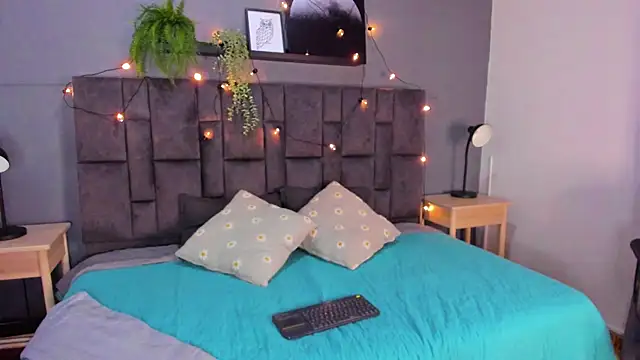 RiriiBrunette   online show from 11.13.25