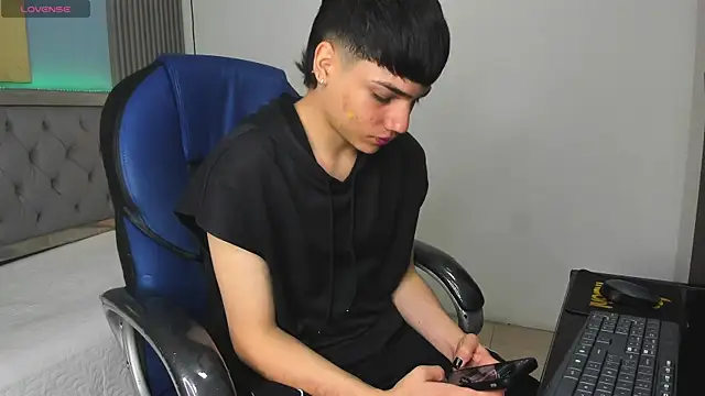 SamBlack  online show from 07.03.26