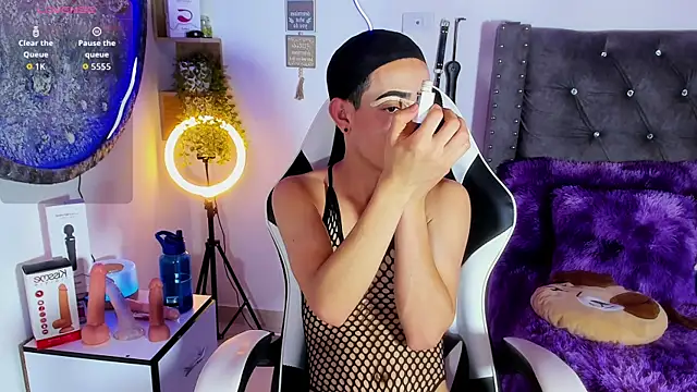 Snapshot of Katherine_Rose chatting on 09.24.25 Katherine Rose online show from 09.24.25