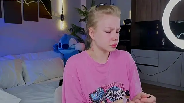 emilyshepar d online show from 04.21.26