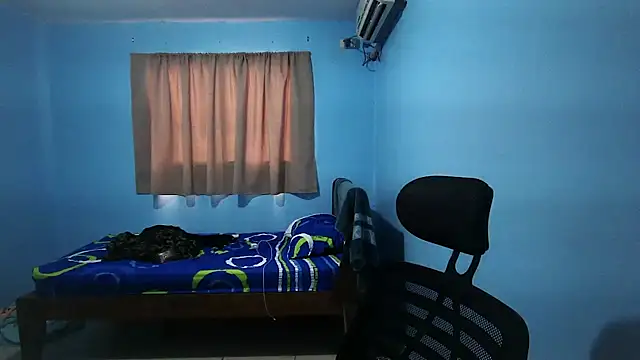 Jaket lovers online show from 09.23.25