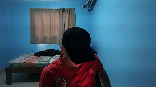 Jaket lovers online show from 10.08.25