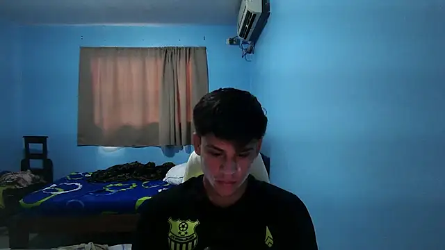 Jaket lovers online show from 11.18.25